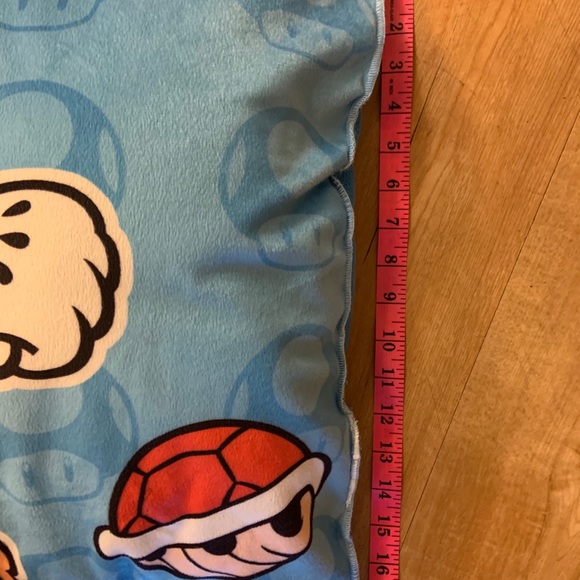 Super Mario Colectable Pillow 25x18 used sparingly - Picture 5 of 6